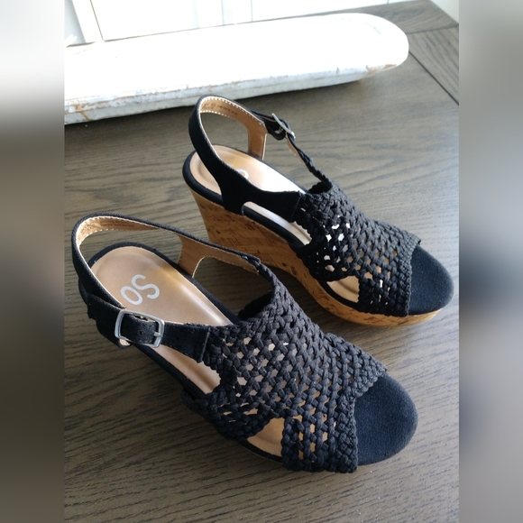 So Woman's Black Taffy Wedge Sandals   Size 7.5    NWT - Picture 8 of 14